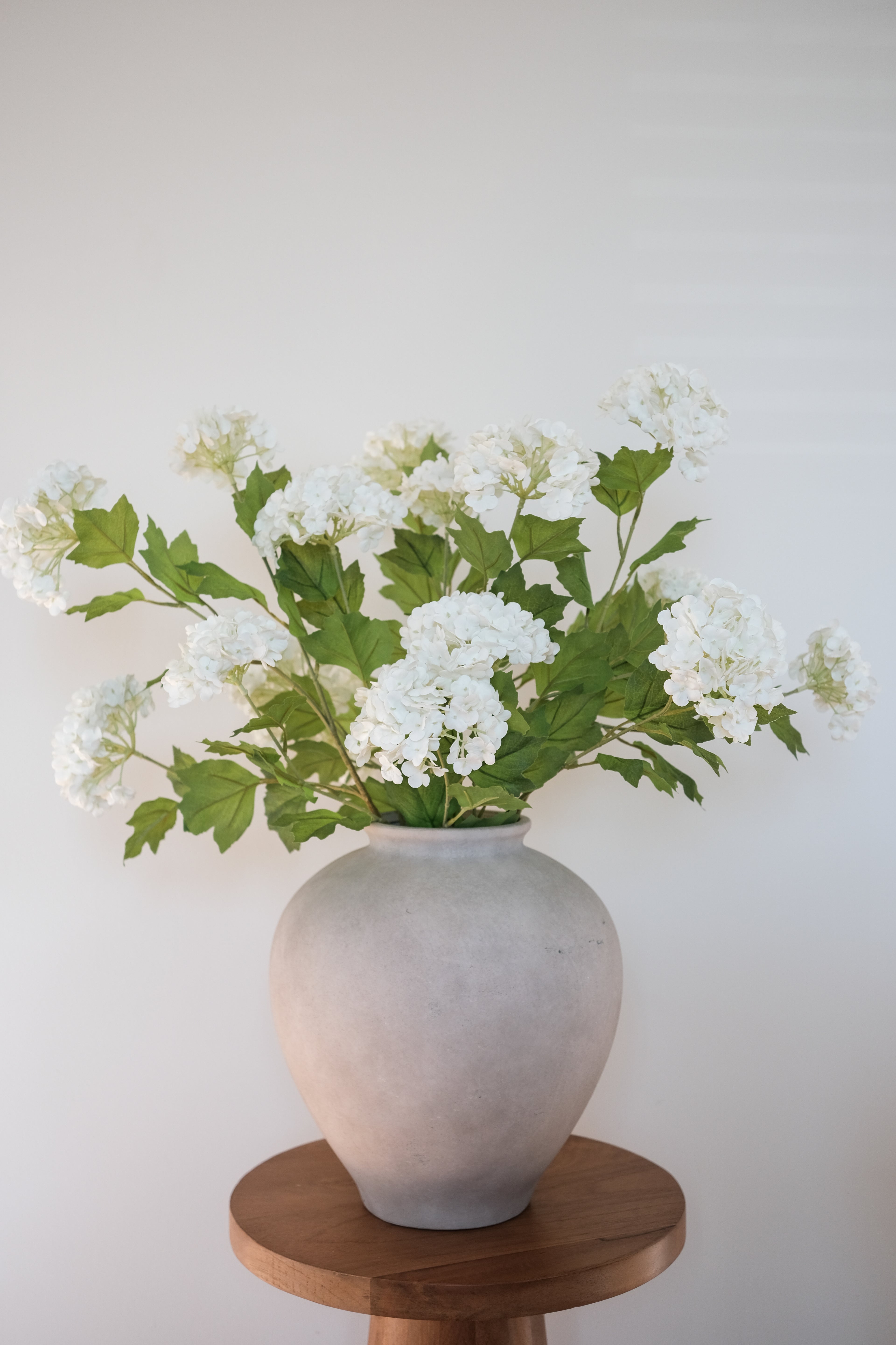 Real-Touch Snowball Hydrangea Bundle x 6