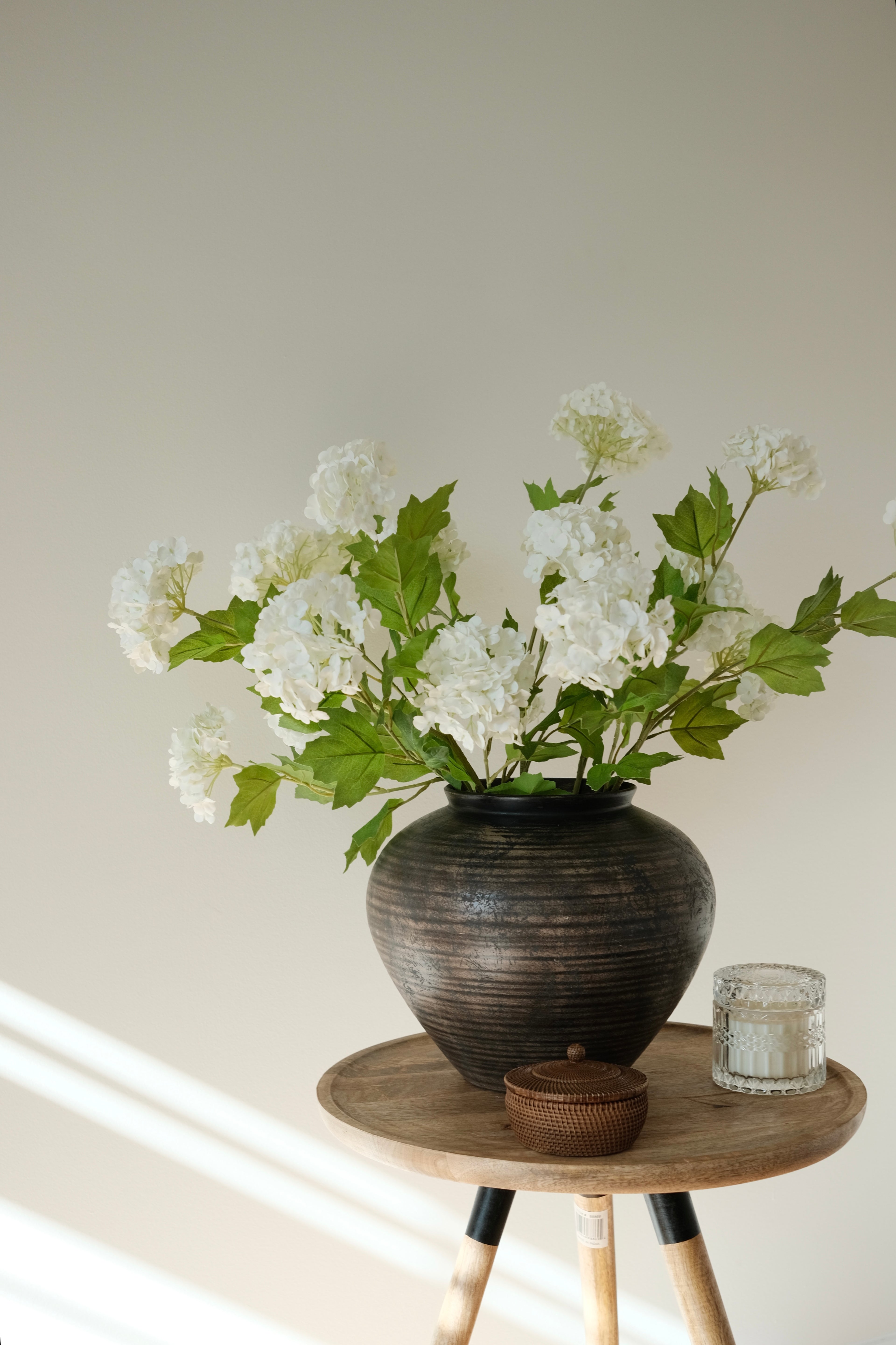 Real-Touch Snowball Hydrangea Bundle x 6 - White