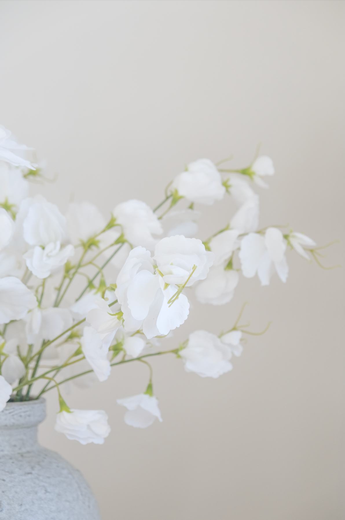 Real-Touch Sweet Pea Bundle x 9